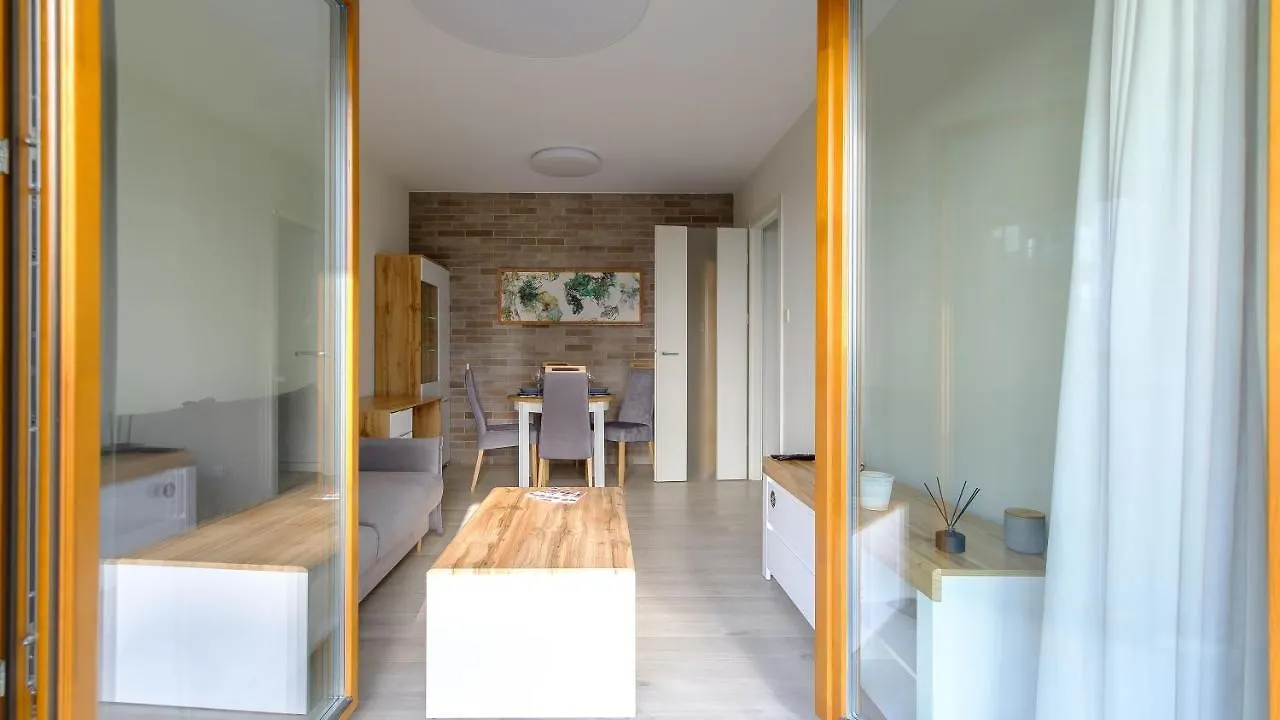 Hello Apartments Zajezdnia Wrzeszcz With Private Parking Gdansk