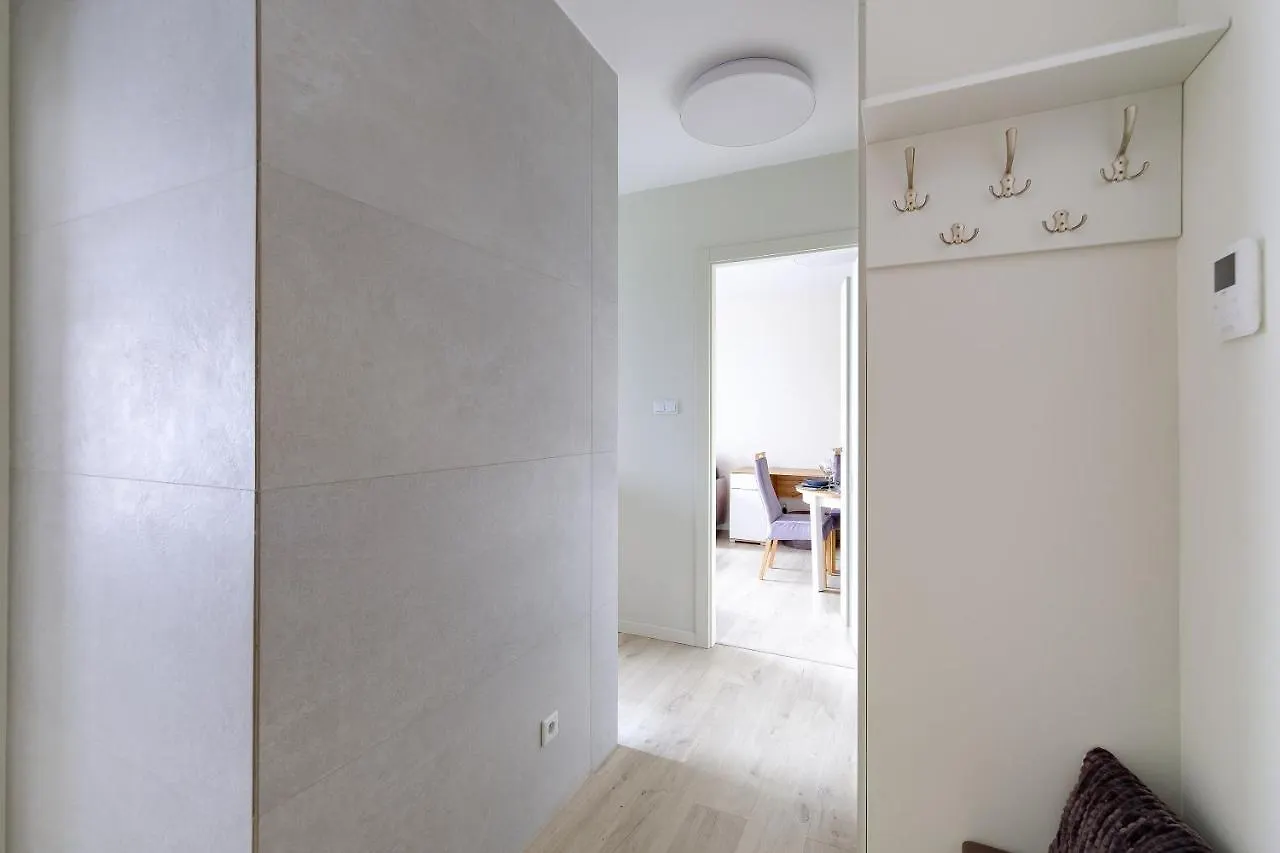 Hello Apartments Zajezdnia Wrzeszcz With Private Parking Gdansk 0*,