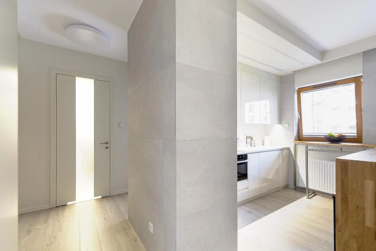 Hello Apartments Zajezdnia Wrzeszcz With Private Parking Gdansk